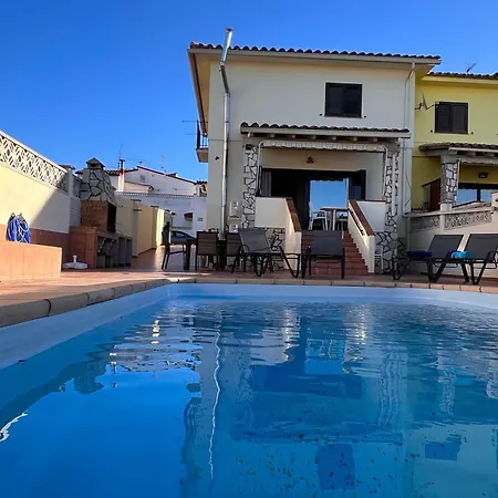 Casa Puig, Piscina Privada ,aire Acondicionado Free 別荘 *