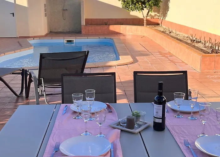 Casa Puig, Piscina Privada ,aire Acondicionado Free Nyaraló